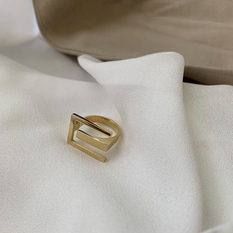 Minimalist Glossy Ring