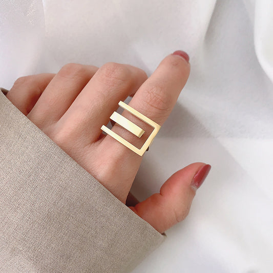 Minimalist Glossy Ring