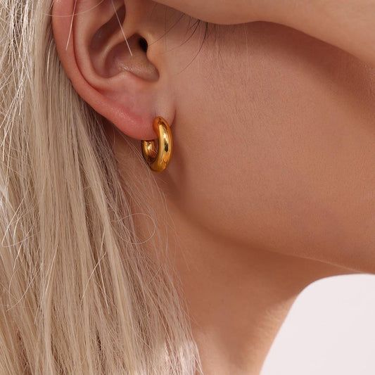 Elegant Minimalist C-Shaped Earrings